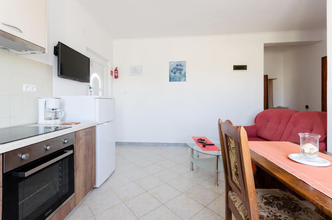 Danica Apartment