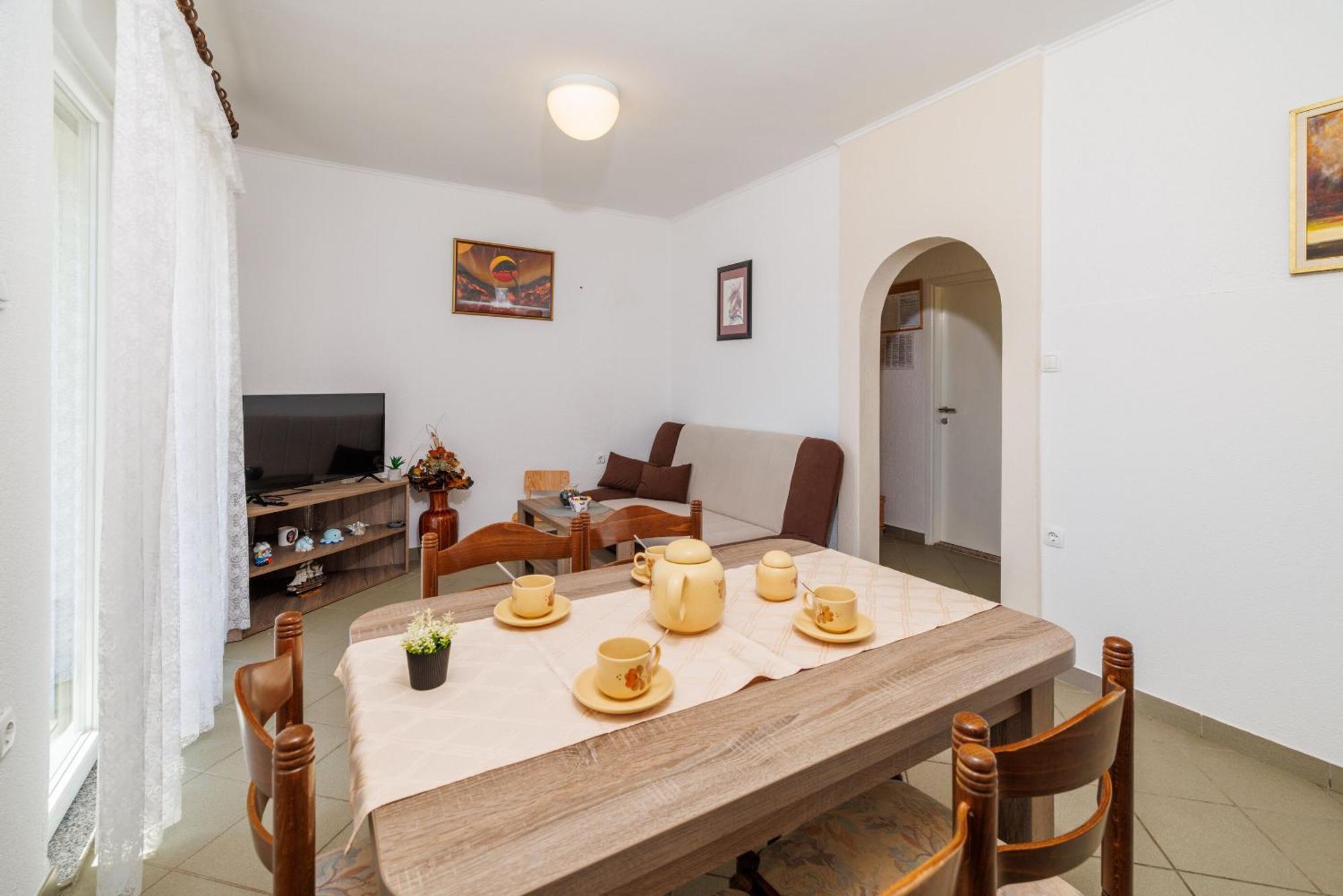 Danica Apartment