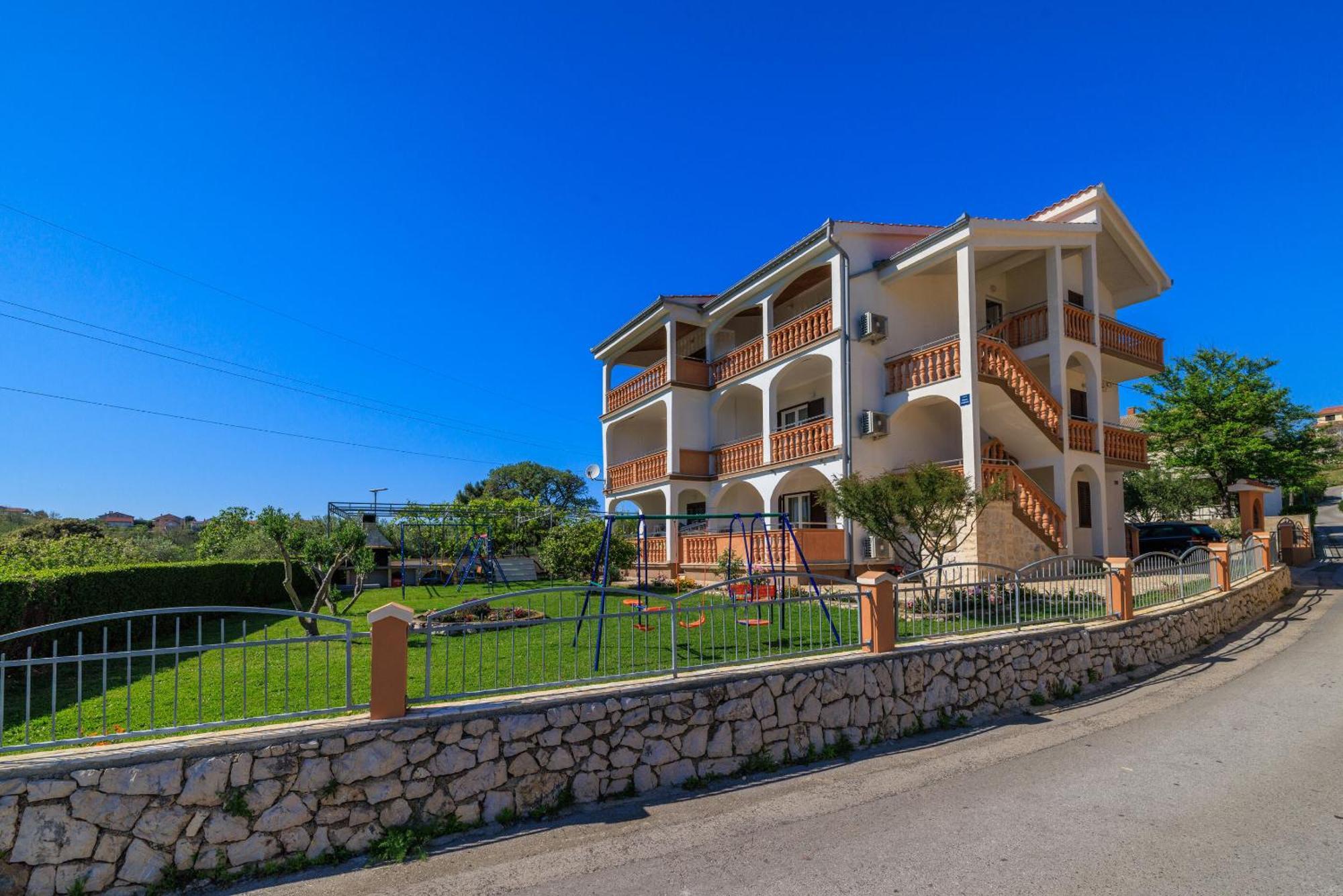 Apartment Danica