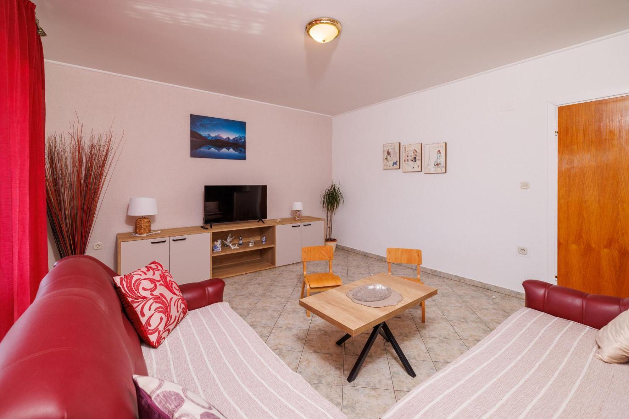 Apartment Danica
